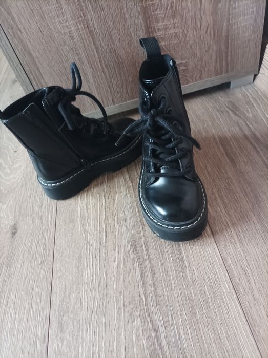 Детски боти черни