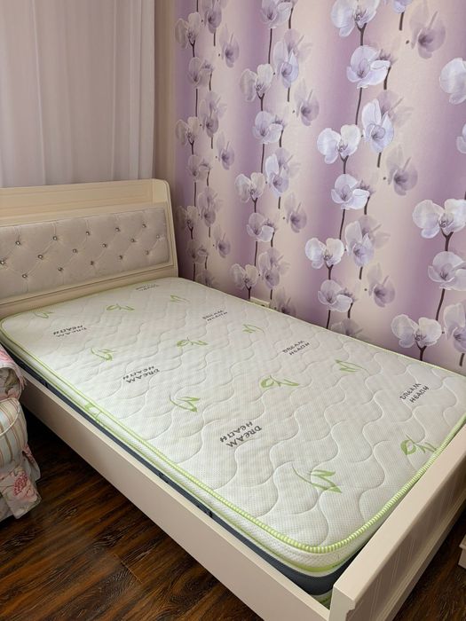 Продам детскую !  За все 200000