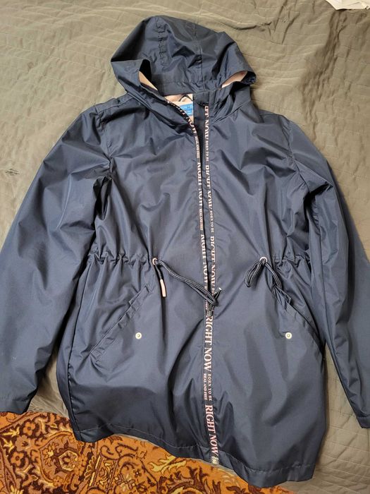 Осенняя куртка на девочку