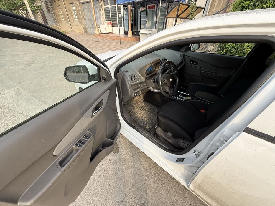 Chevrolet Cobalt 2024 — 5