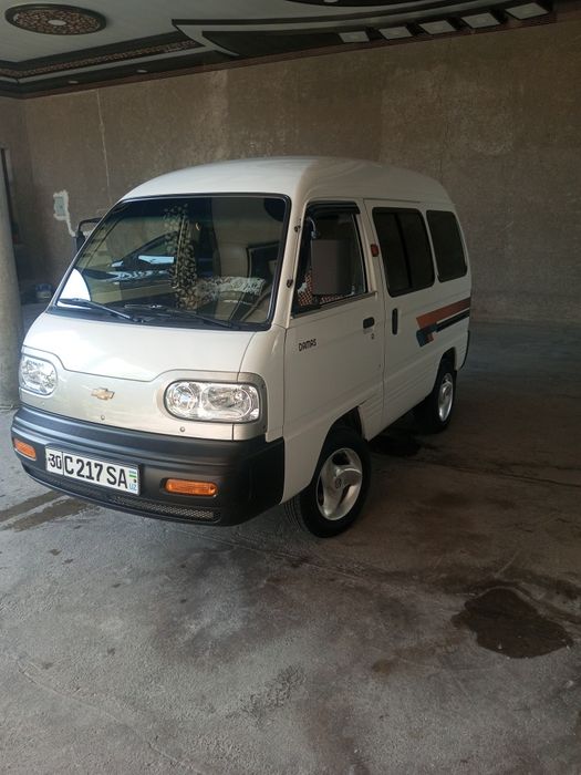 Дамас сотилади линияси билан