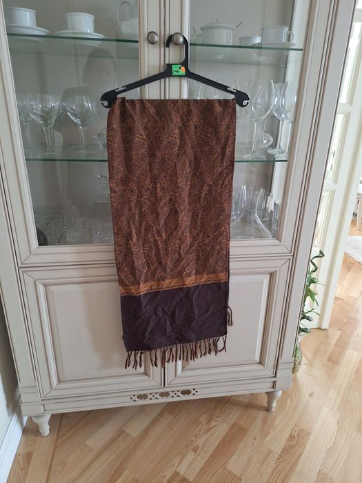 Esarfa  din  matase   vintige