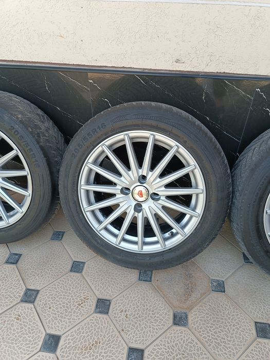 Vossen Diska 205 55 R16 Holati Ortacha