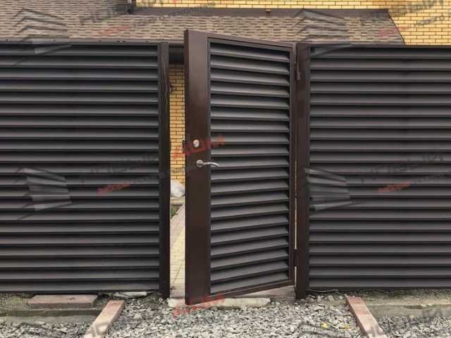 Забор жалюзи металлический