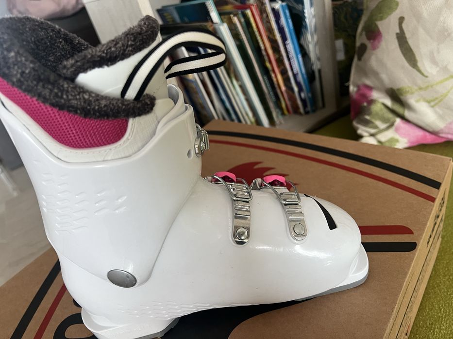 Детски ски обувки