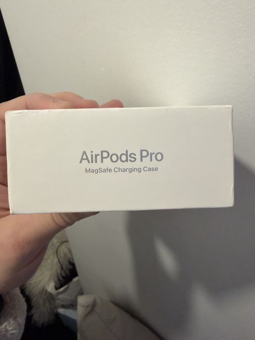 AirPods Pro продам