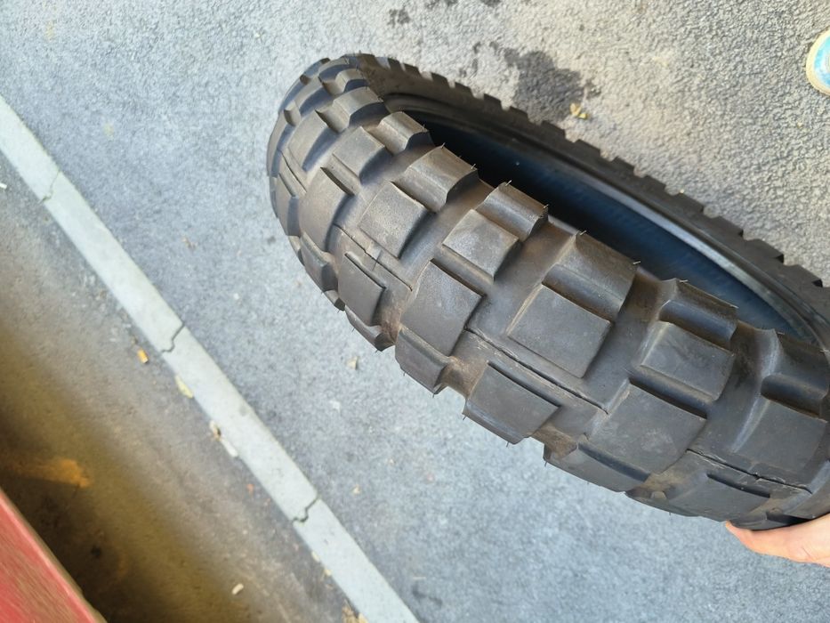 Continental Twinduro 
150/70/18. Dot 2124.
 Много добро състояние без