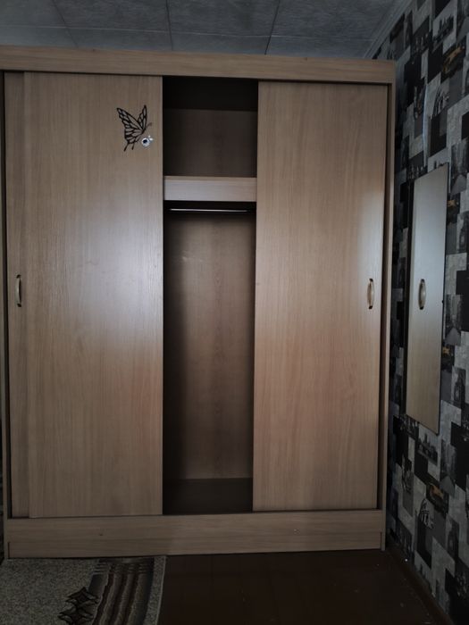 Продам шкаф купе