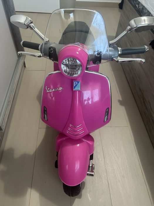 Motocicleta Vespa electrica