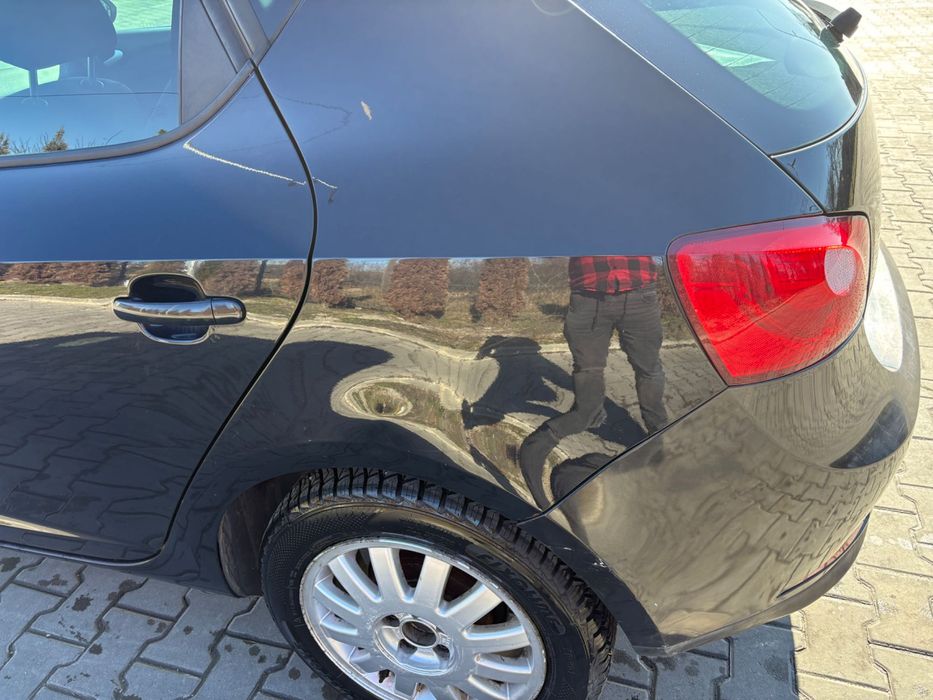 SE VINDE SEAT IBIZA, AN 2010, 6J,  1,4 cm3, DIESEL