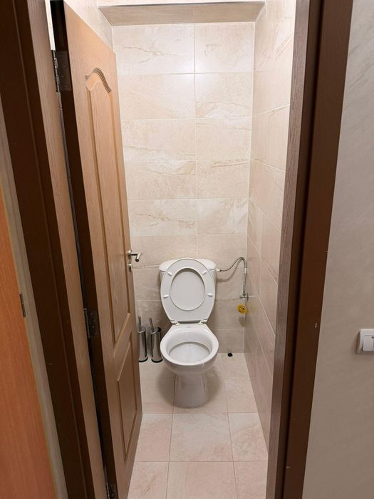 Дава се под наем Тристаен апартамент в Пловдив, Съдийски - 87 кв.м за 555.39 € - Снимка #9