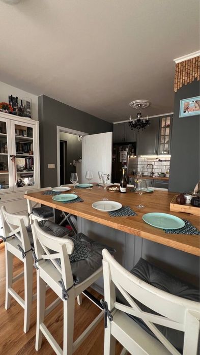 Продава се Тристаен апартамент в Бургас, Център - 96 кв.м за 1719 €/кв.м - Снимка #1