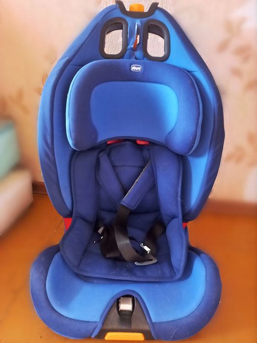 Автокресло chiсco 9-36кг