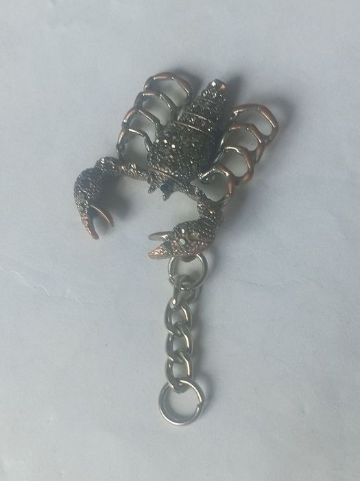 Скорпион сюнер сотилади