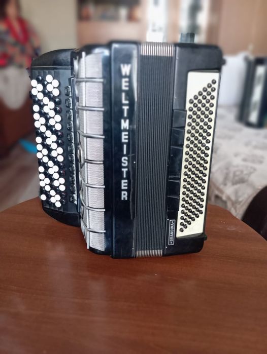 Баян аккордеон гармошка