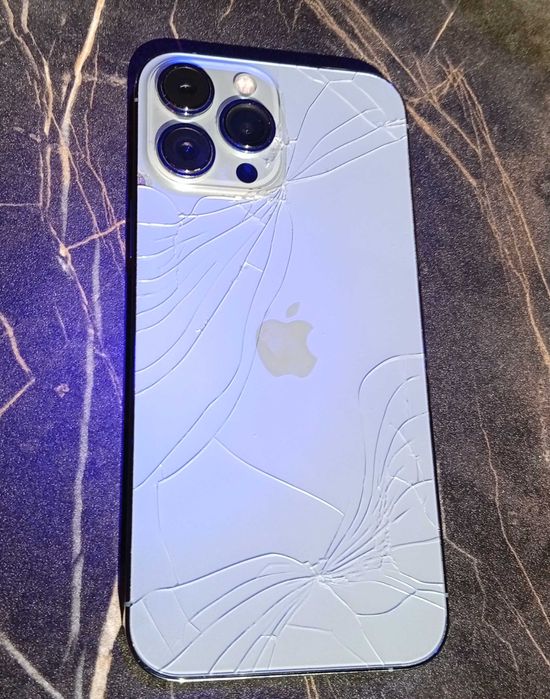 iPhone 13ProMax подержанный