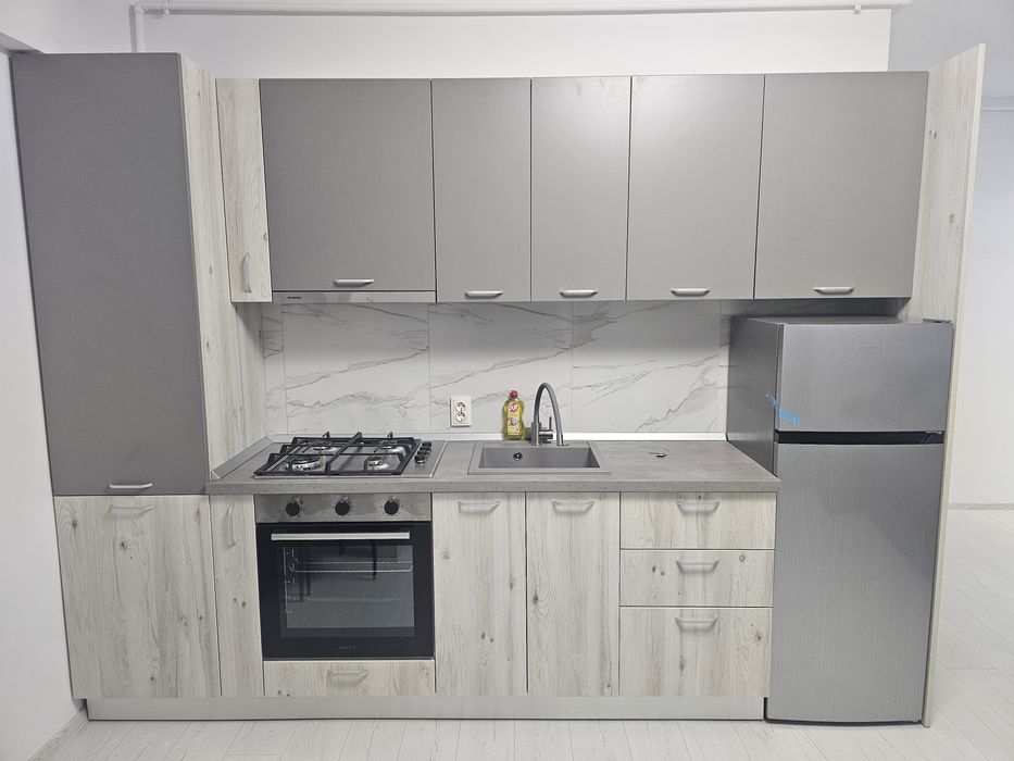 Închiriez Apartament Complex Nou de Lux în Otopeni