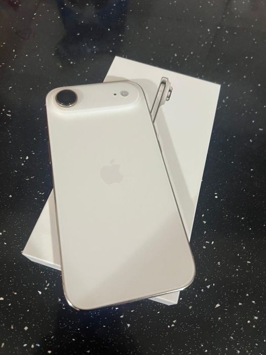 iPhone 17 Air , Gold Light , 256Gb