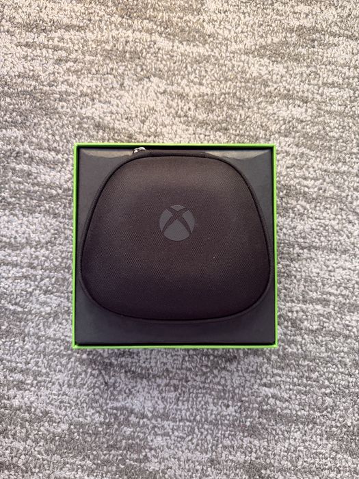 Vând controller xbox one Elite