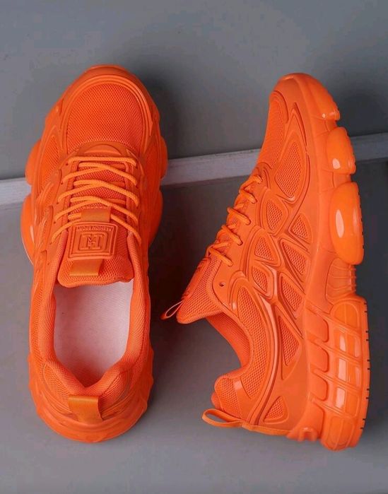 Нови леки професионални маратонки с дебела подметка дишащи спортни 46