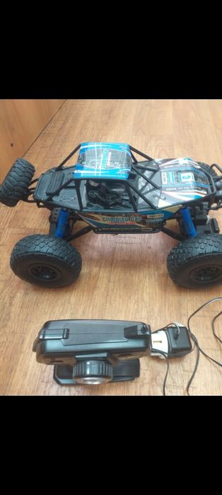 Продам машину на радиоуправлении