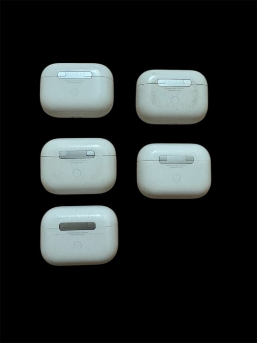 Case, carcase Apple AirPods Pro - stare foarte bună