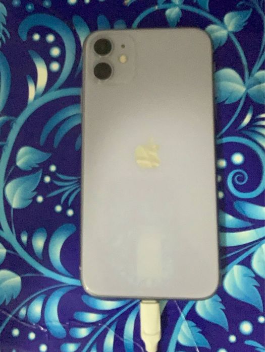Продам iphone 11