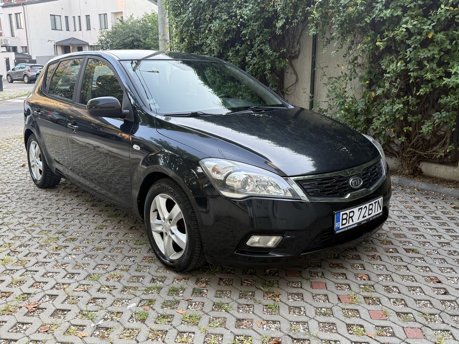 KIA Ceed 2010 — imagine 3