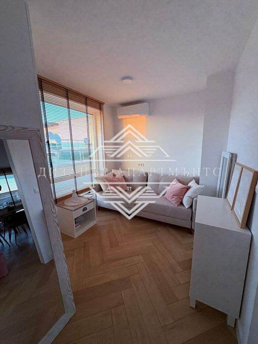 Продава се Тристаен апартамент в Бургас, Сарафово - 170 кв.м за 1295 €/кв.м - Снимка #3