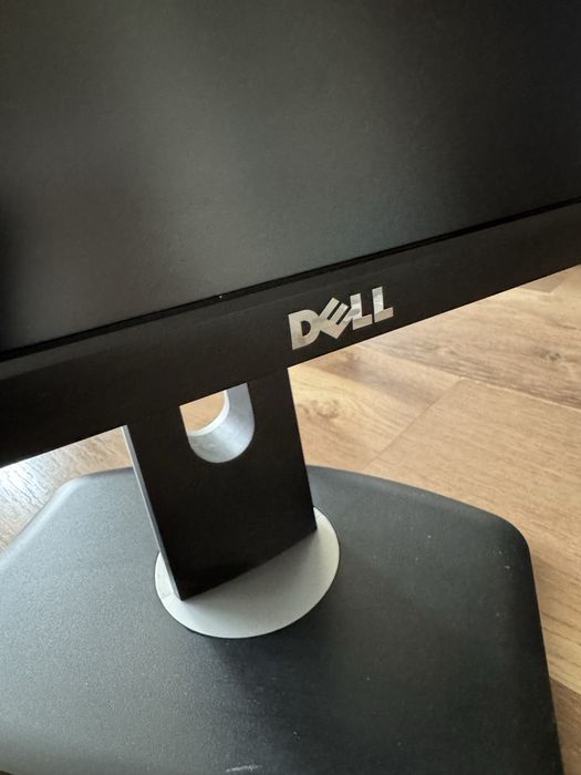 Monitor DELL  profesional  , usb, hdmi,
