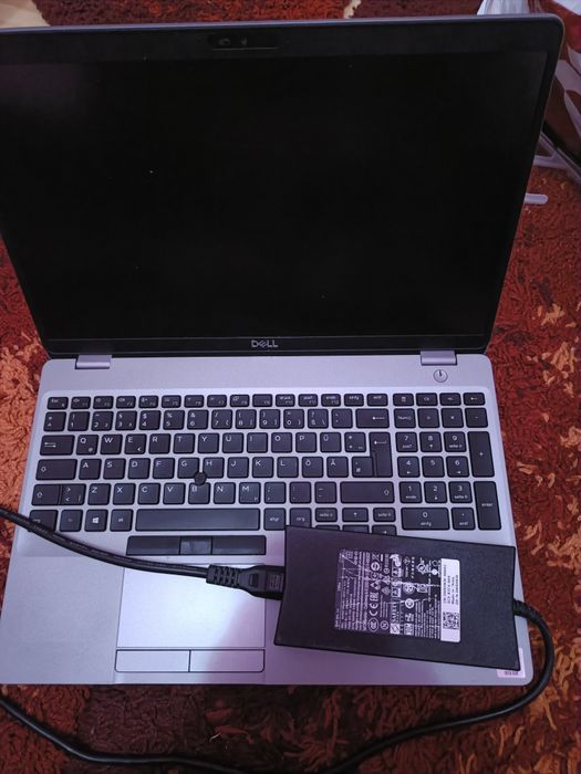 Laptop Dell precision 3551
