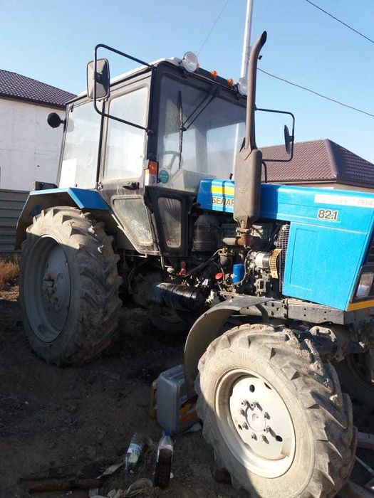 Продам трактор Беларус с прицепом