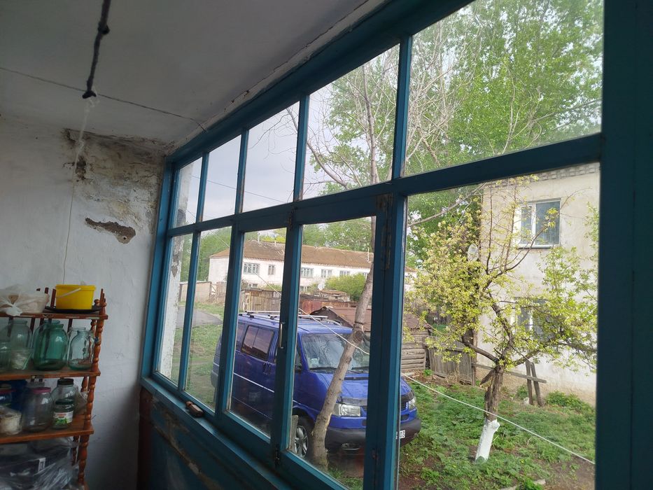 Продам балконные рамы