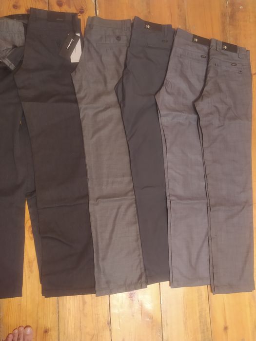 Брюки и джинсы 29;30 размеры