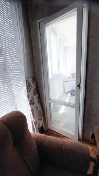 Дава се под наем Тристаен апартамент в София, Надежда 3 - 80 кв.м за 511 € - Снимка #2