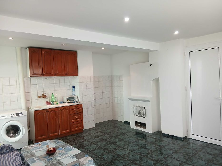 Дава се под наем Тристаен апартамент в Разград, Абритус - 80 кв.м за 229.5 € - Снимка #10