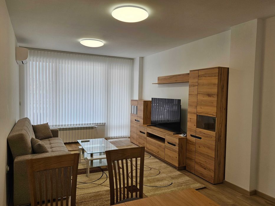 Апартамент под наем за първи наематели