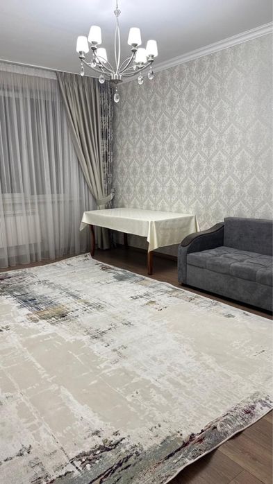 Продам ковер в отличном состоянии