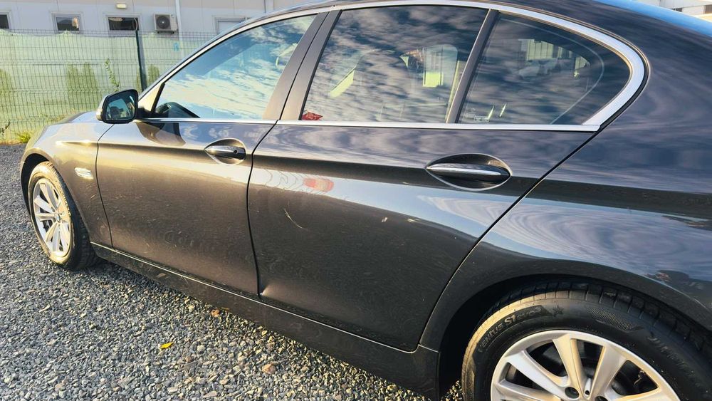 BMW Seria 5 2015 — imagine 3