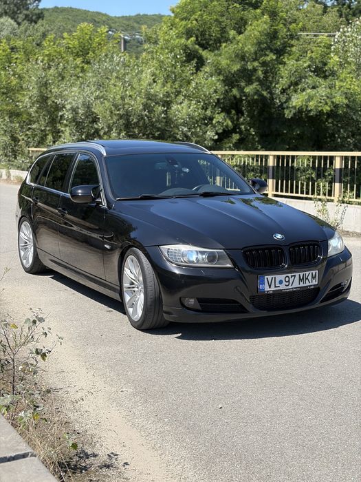 BMW e91 lci 2.0d 2012