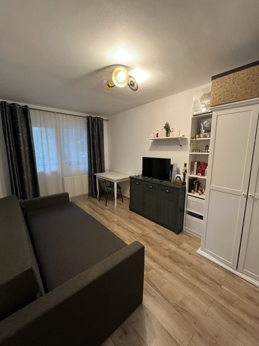 Garsonieră conf. 1, Micalaca, et. 1