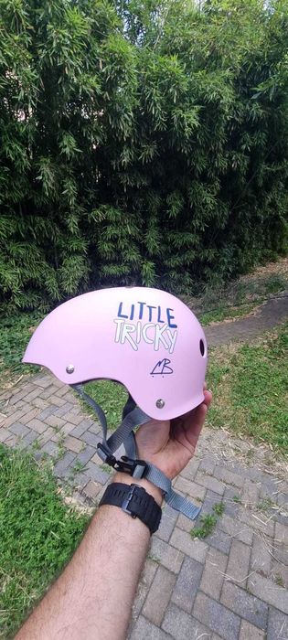 Casca Triple 8 Little Tricky Jr Pink Rubber