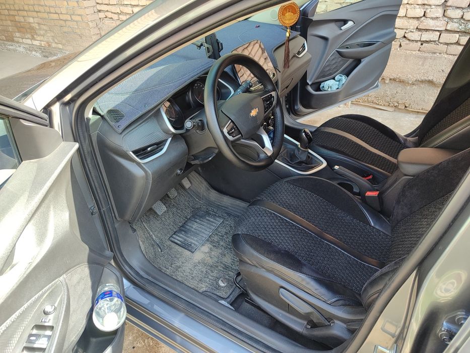 Onix 3lt mt 2024 yil