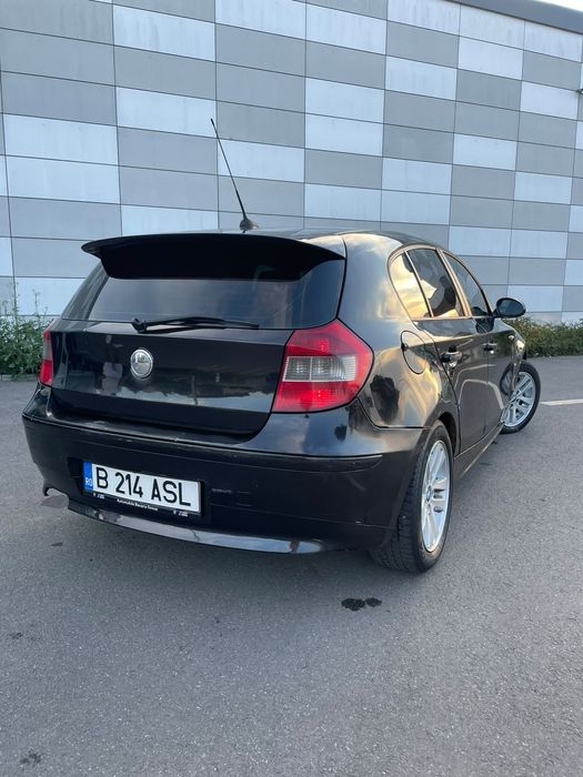 Vând sau schimb BMW e87