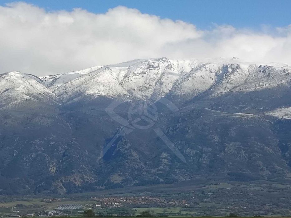 Продава се Парцел в Карлово - 644 кв.м за 16 €/кв.м - Снимка #1