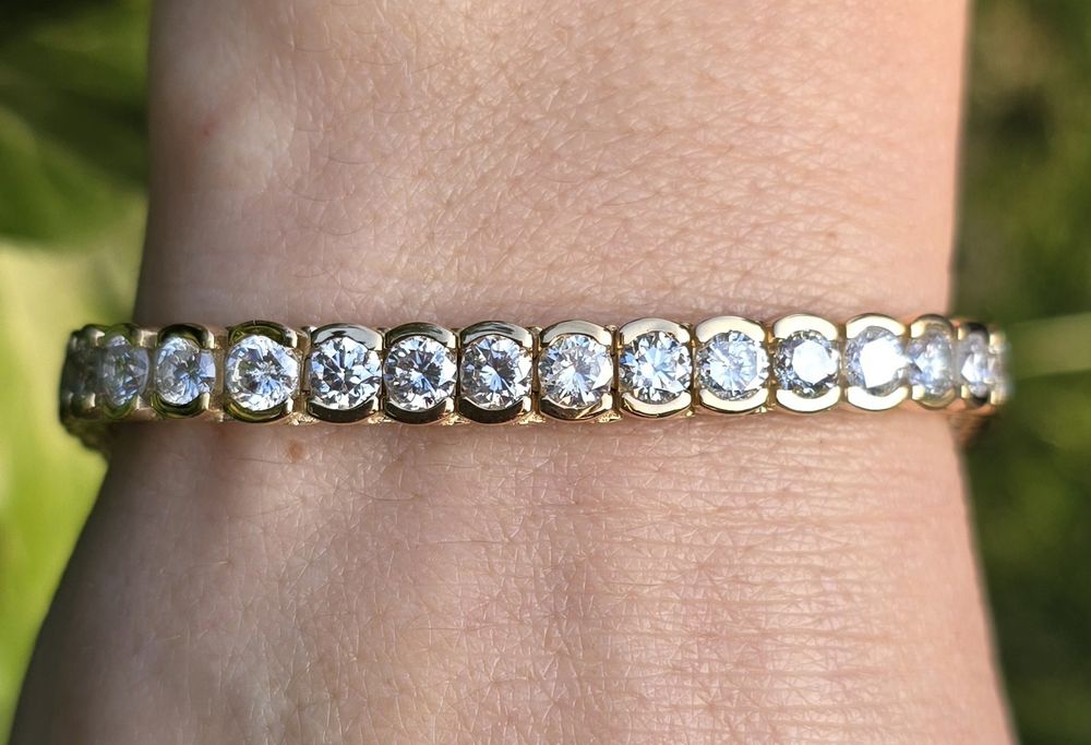 Brățară de aur galben cu diamante naturale 10,92ct,  25,49 grame aur