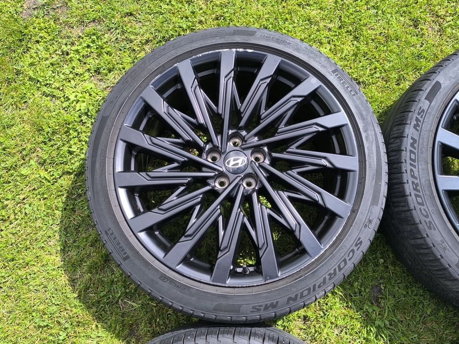 21 цола джанти с гуми за Hyundai Santa Fe Calligraphy