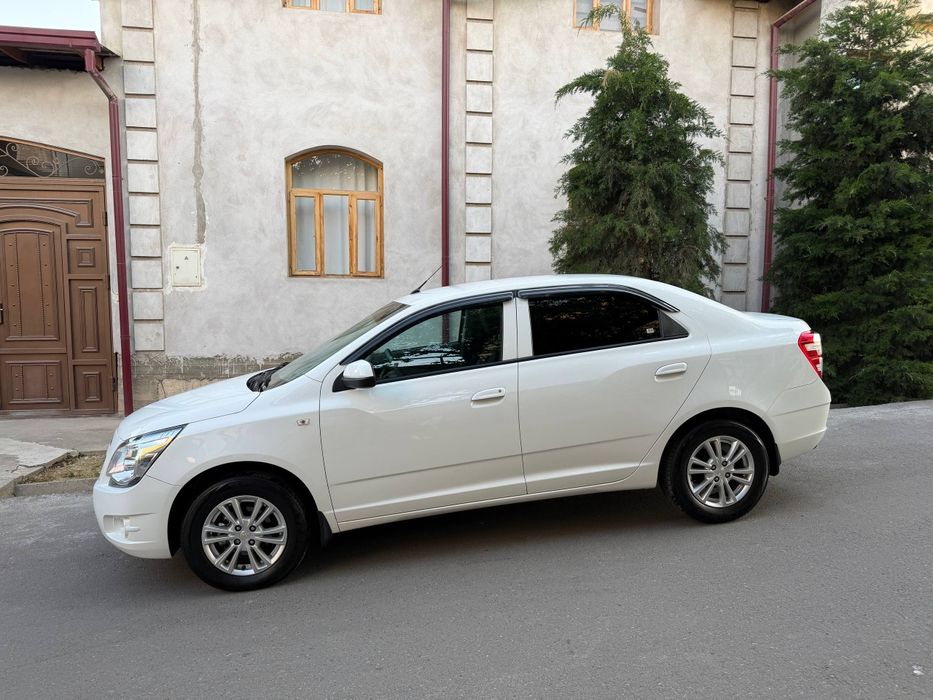 Chevrolet Cobalt full
