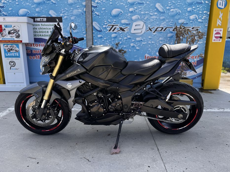 Suzuki GSR 750 | Yoshimura | Full upgrade | Istoric complet