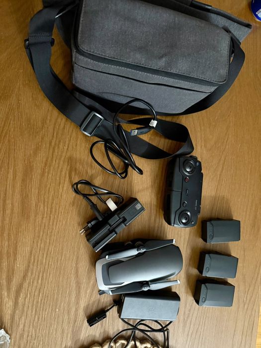 Дрон DJI Mavic air fly more combo